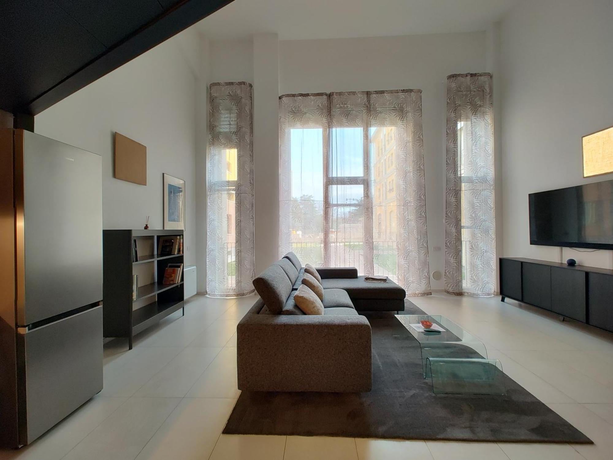 Milan Space Loft - Apartment Close To M5 Subway - Free Parking - Sky & Netflix Tv Milão Exterior foto
